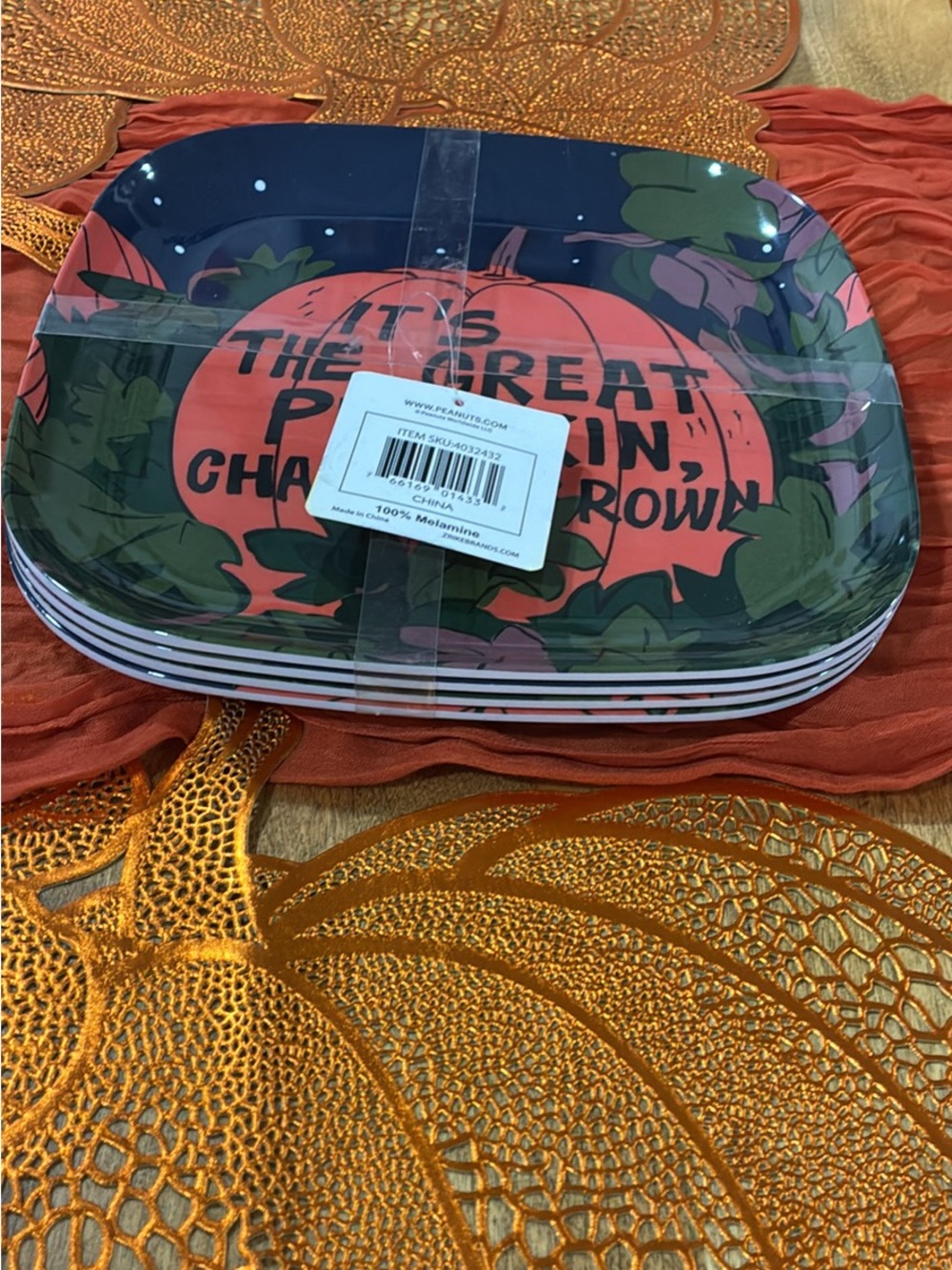 🔥It’s The Great Pumpkin Charlie Brown Plates